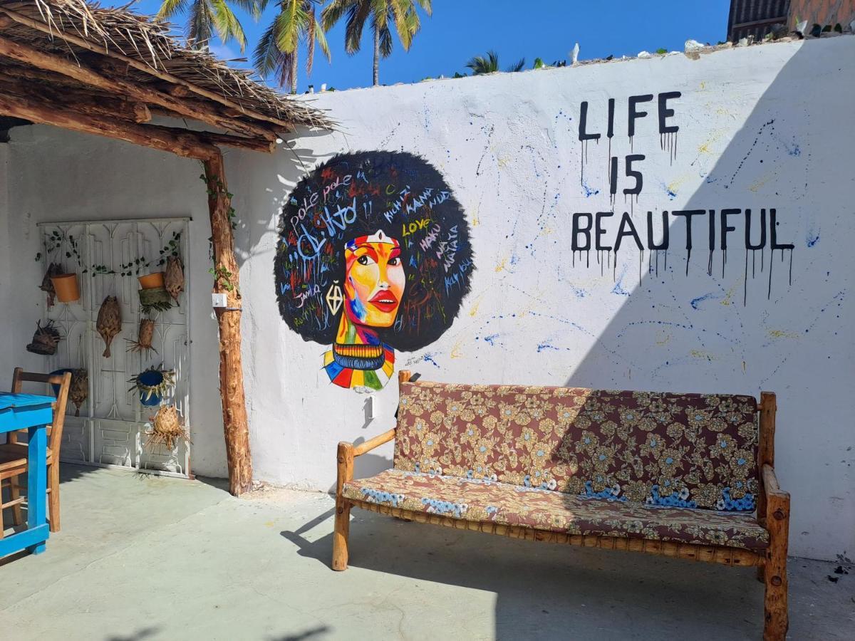 Karibu House Panzió Paje Kültér fotó